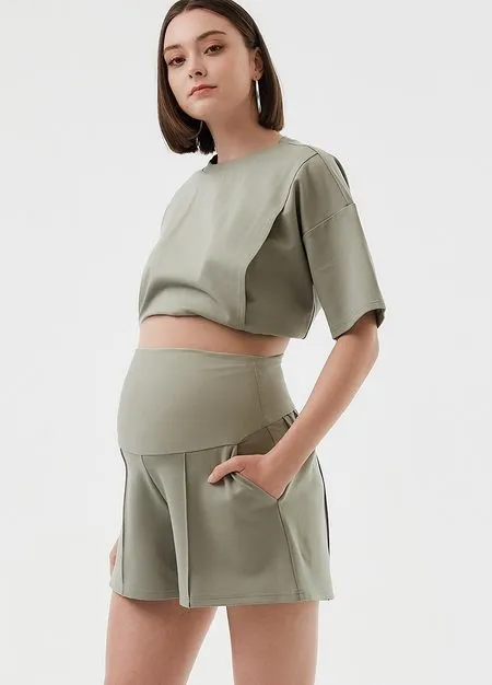 241503G2 Comfort Stretch Maternity Shorts