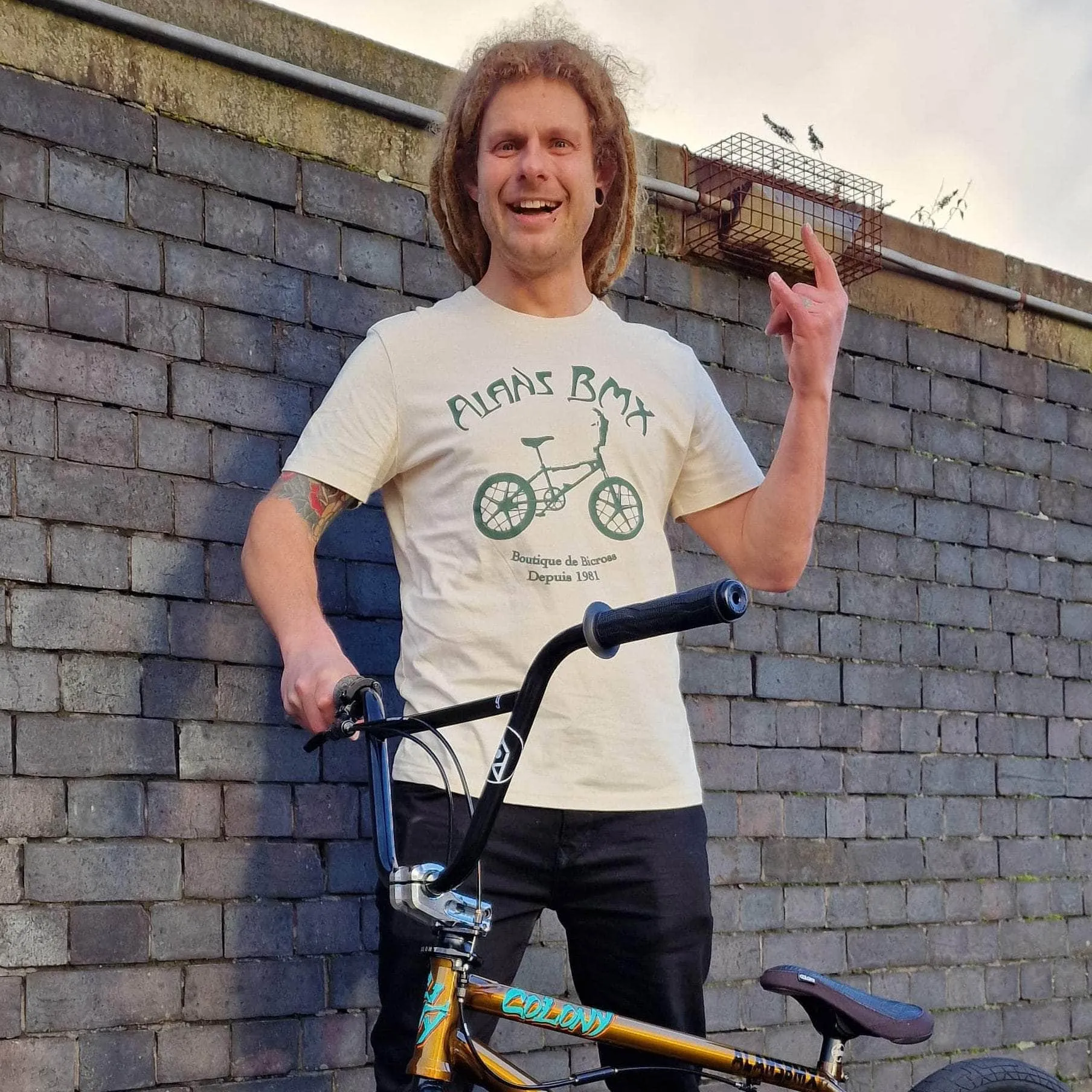 Alans BMX Boutique Stella / Stanley T-shirt Natural Raw / Green