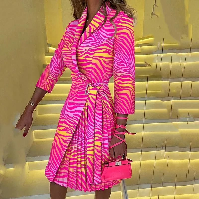 Alma - Elegant pleated dress