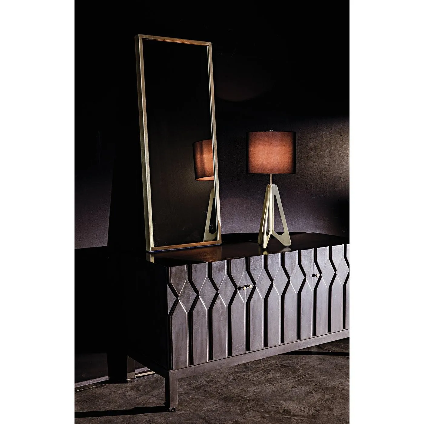 Anubis Sideboard, Pale Rubbed