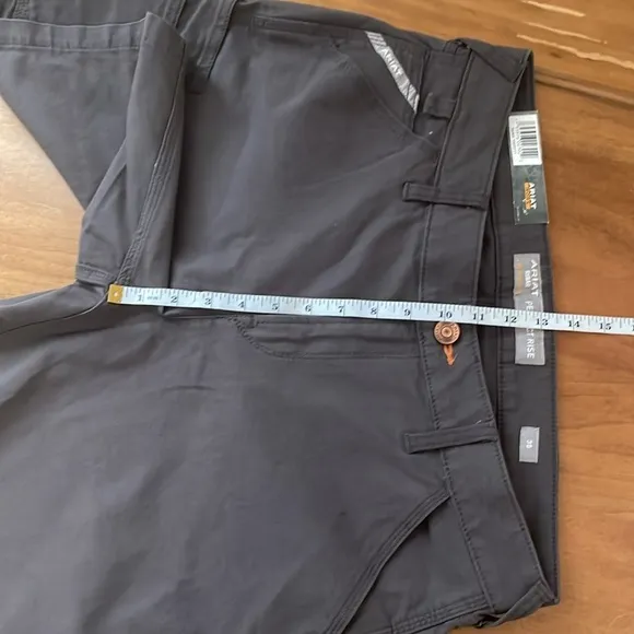 Ariat NWT Rebar Perfect Rise Stretch Shorts Size 30