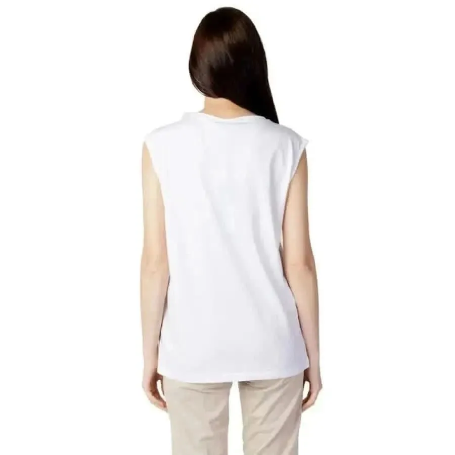 Blauer Women's Sleeveless Round Neck T-Shirt White Cotton