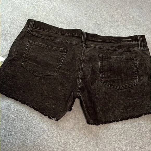 Carve Designs Oahu Shorts Size 12 Corduroy Stretch Coastal Comfort Sustainable