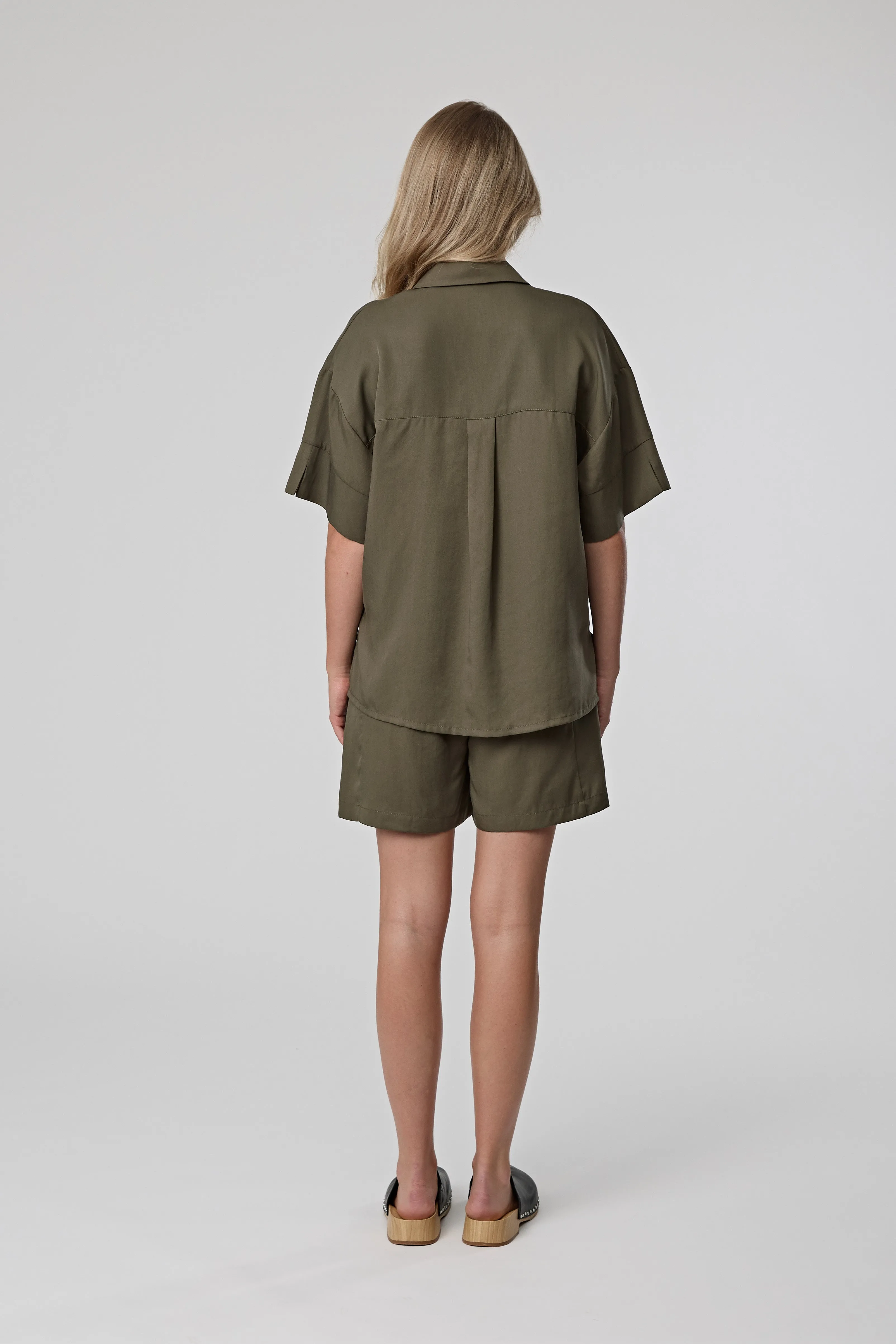Coast Short - Olive