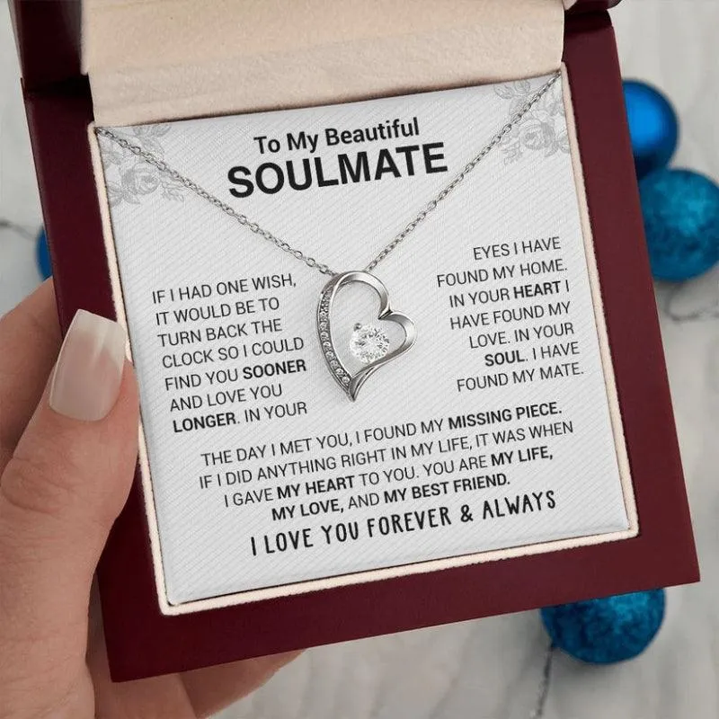 Cubic Zirconia Pendant Necklace – Elegant Gift Box