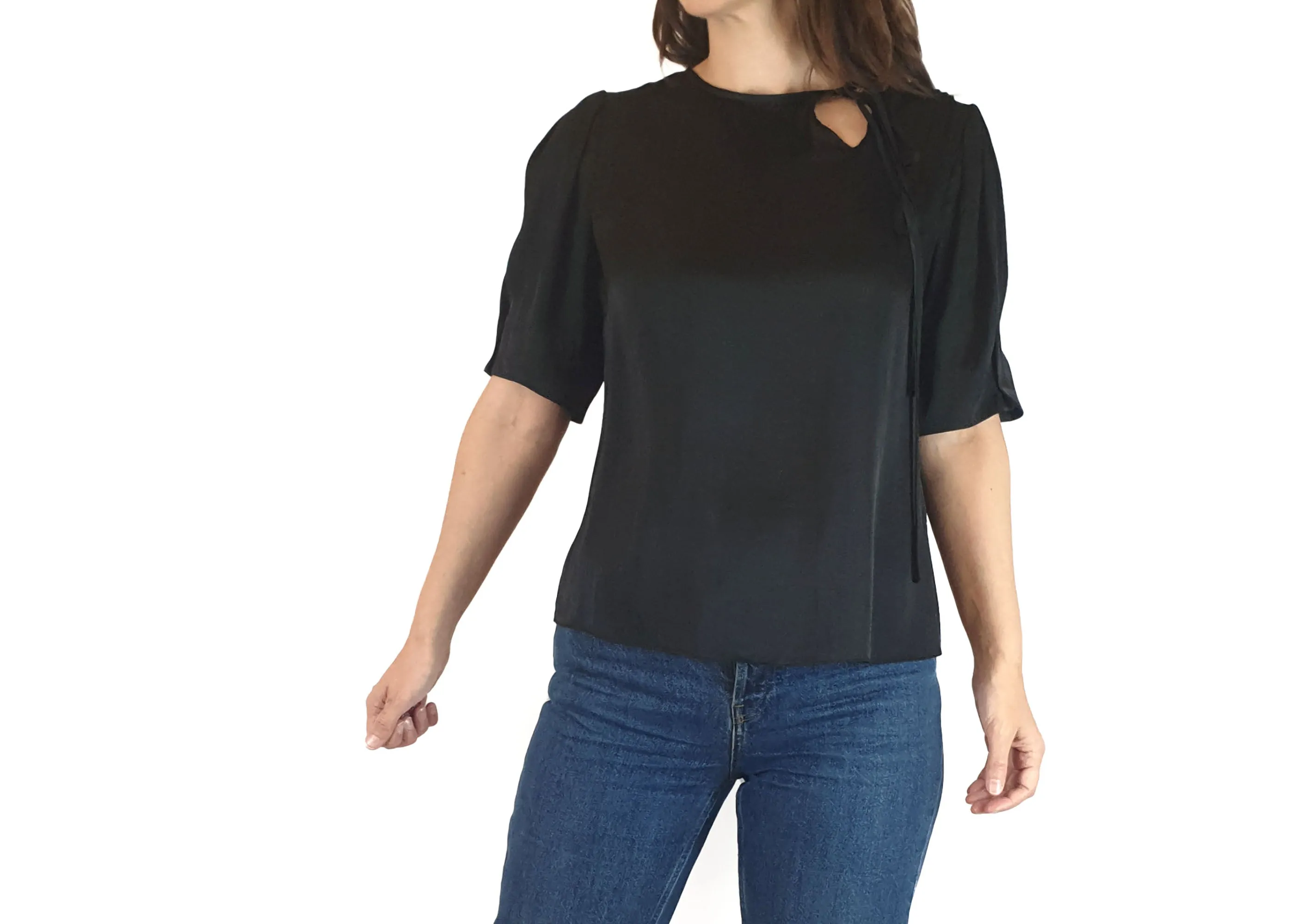 Cue black silky feel top size 8