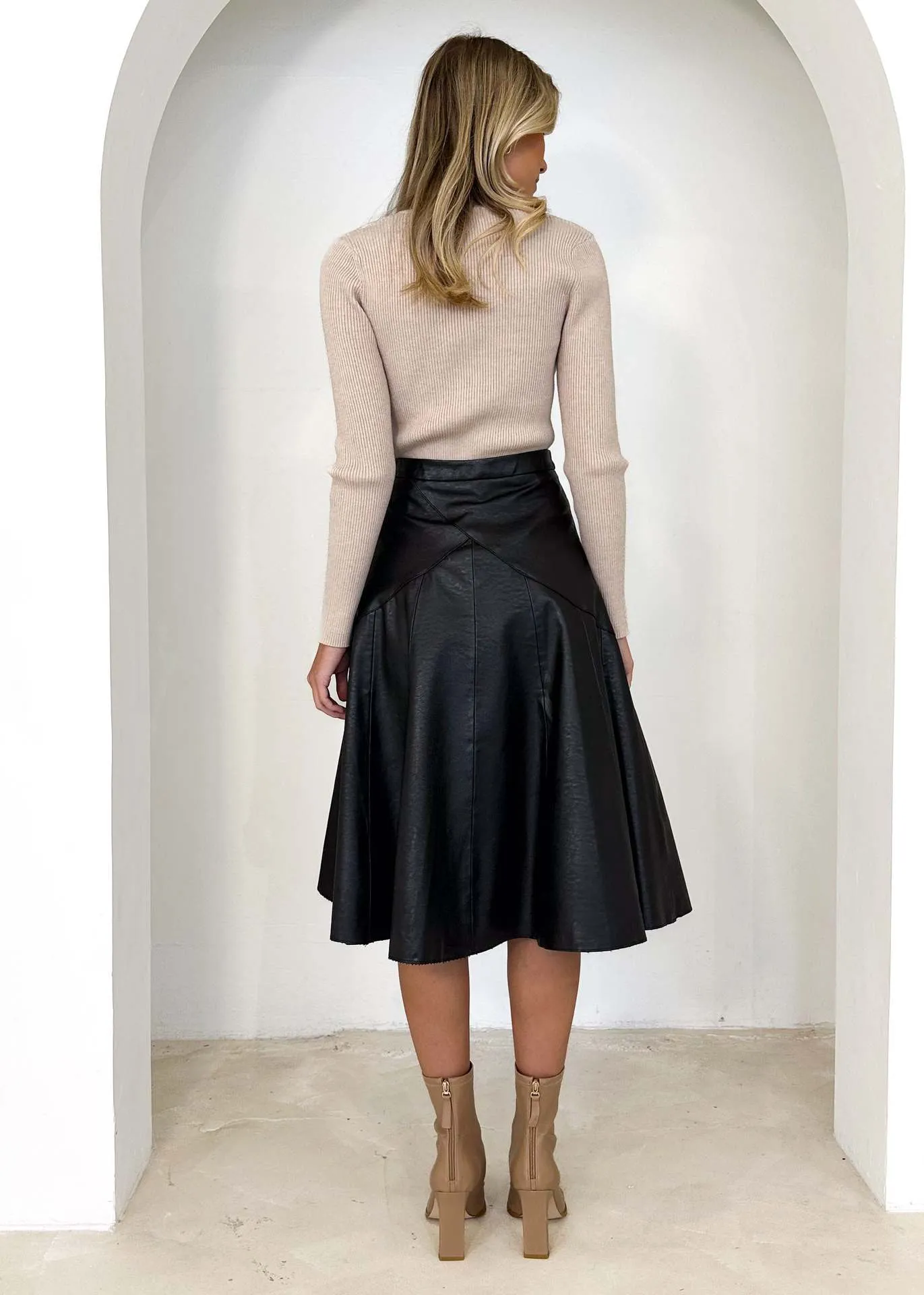 Cyra® | Elegant skirt for women