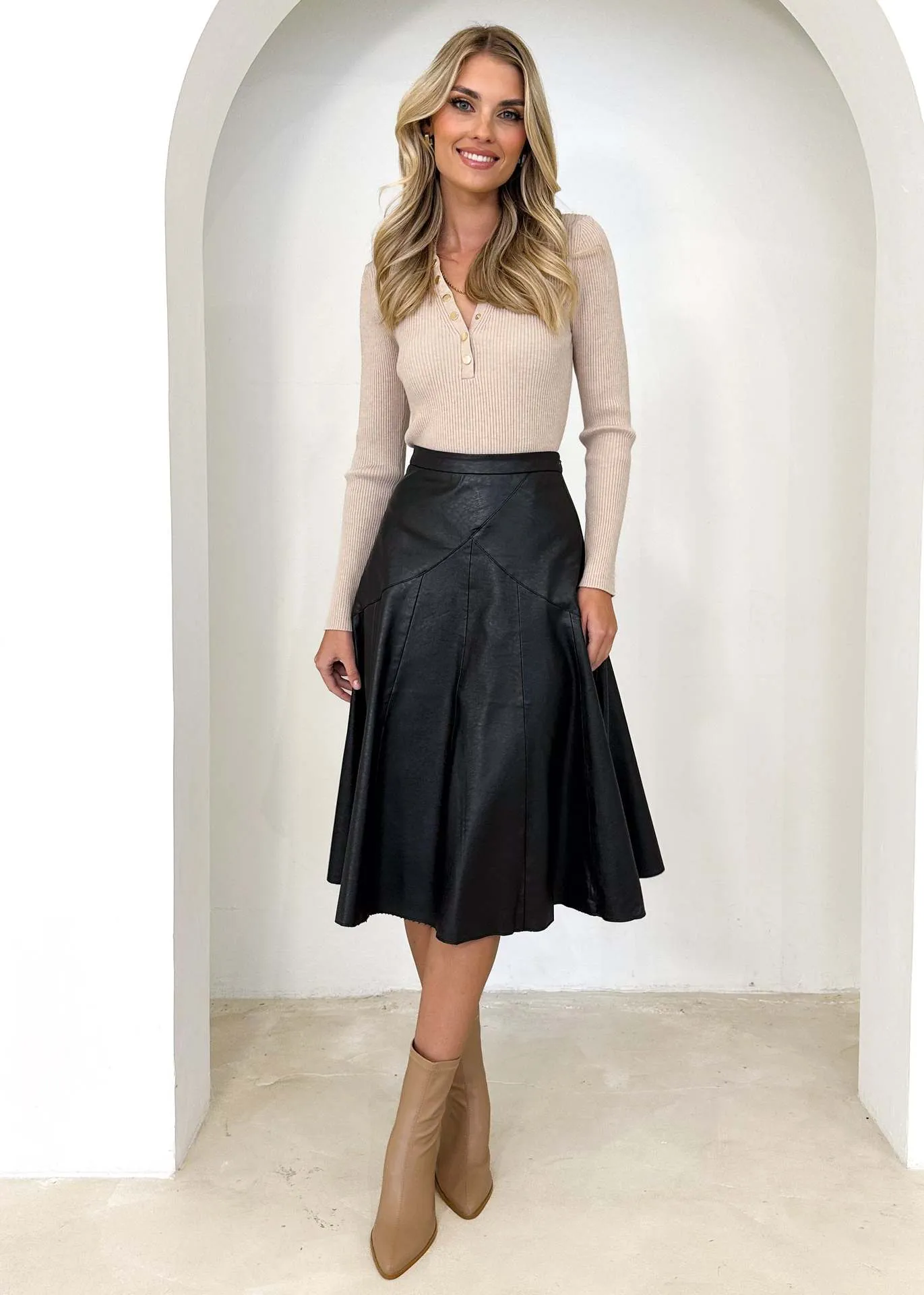 Cyra® | Elegant skirt for women