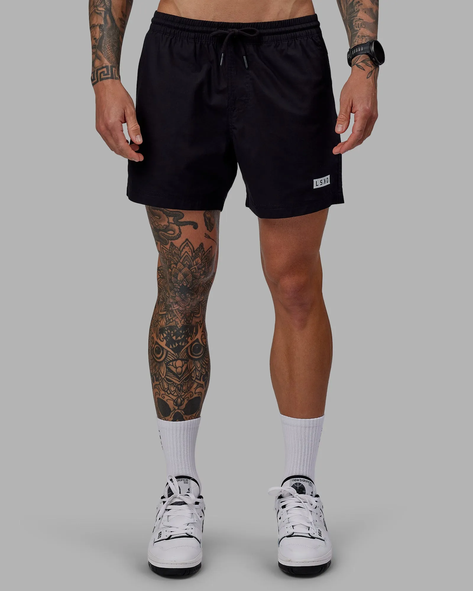 Daily 5" Short - Black-White