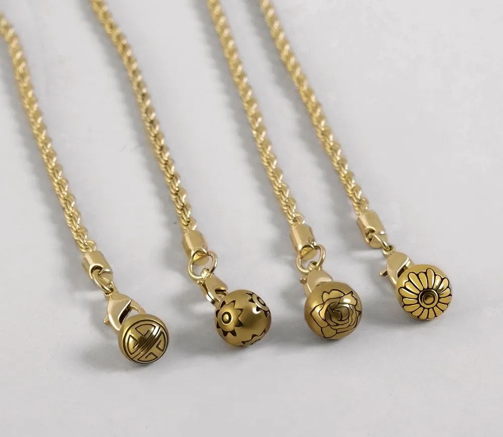 Elegant Brooch Chain