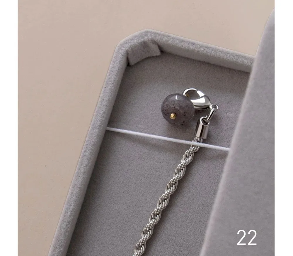 Elegant Brooch Chain