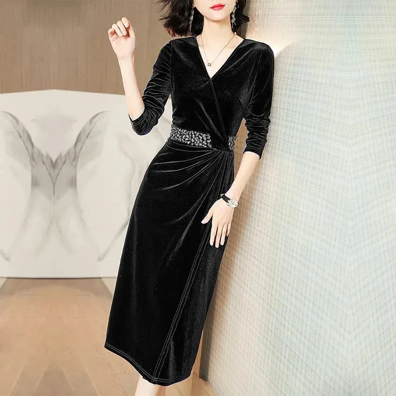 Elegant Gold Velvet Midi Dresses