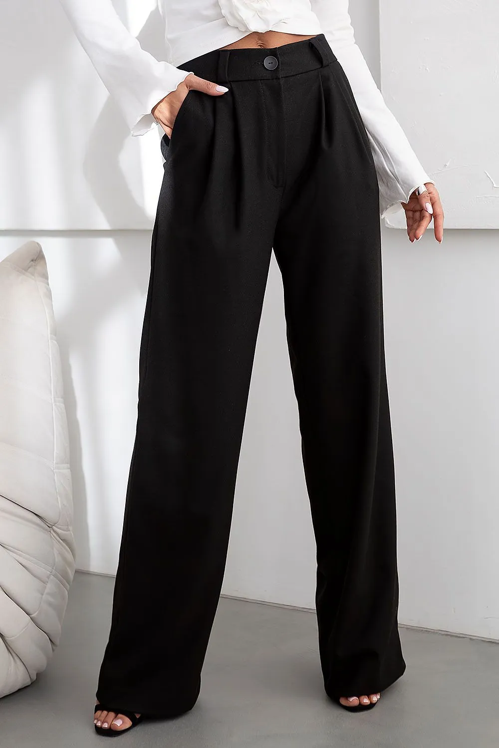 Elegant High-Rise Tapered Trousers