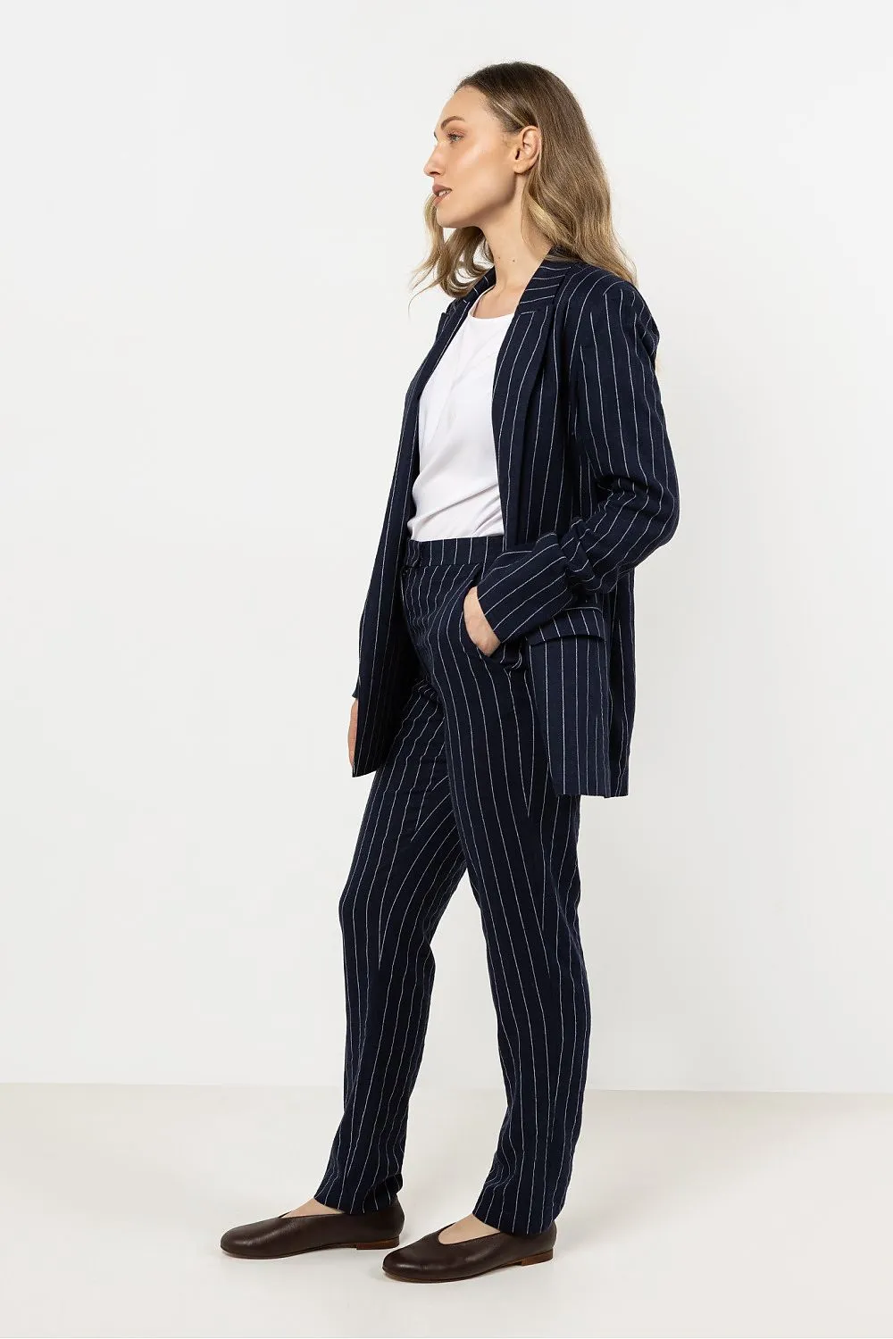 Elegant Striped Tapered Linen Trousers