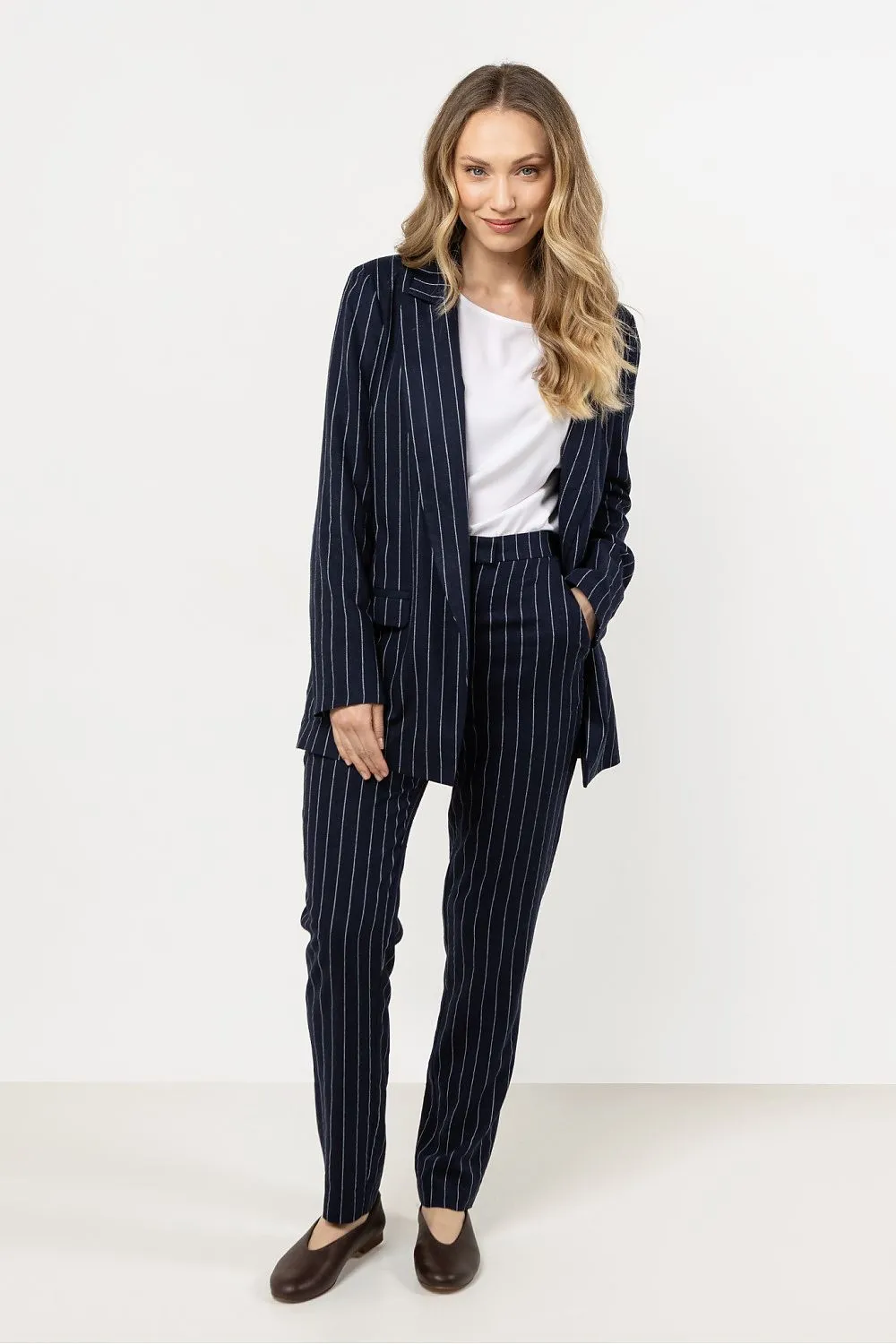 Elegant Striped Tapered Linen Trousers