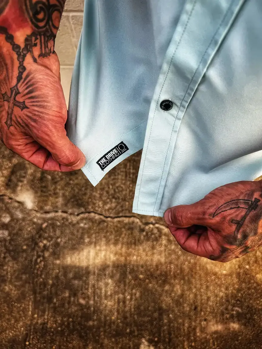 ESSENTIAL DRIVEN PARADISE BLUE BUTTON UP