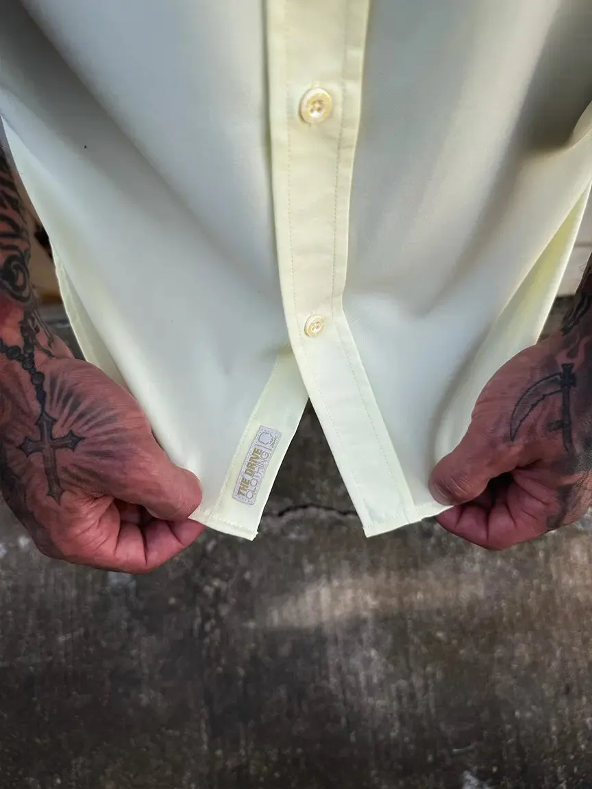 ESSENTIAL LEMON DROP BUTTON UP