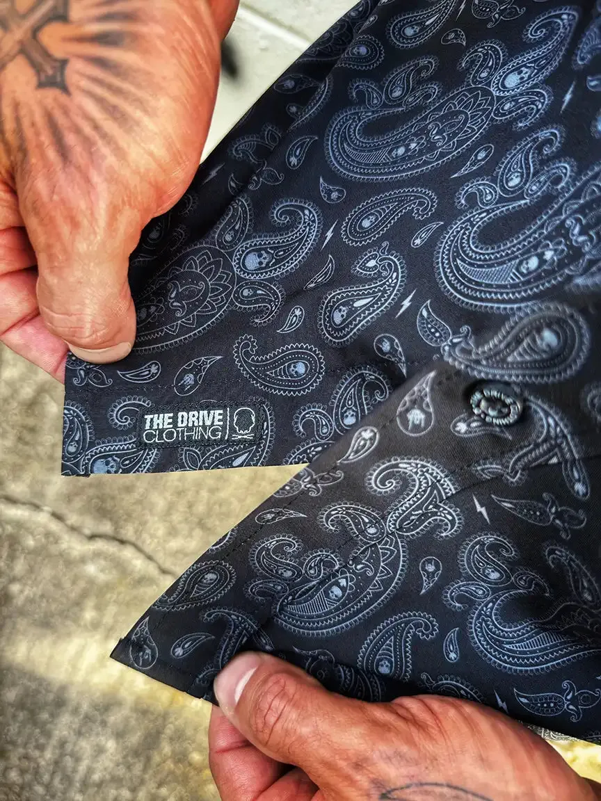 ESSENTIAL PAISLEY BUTTON UP