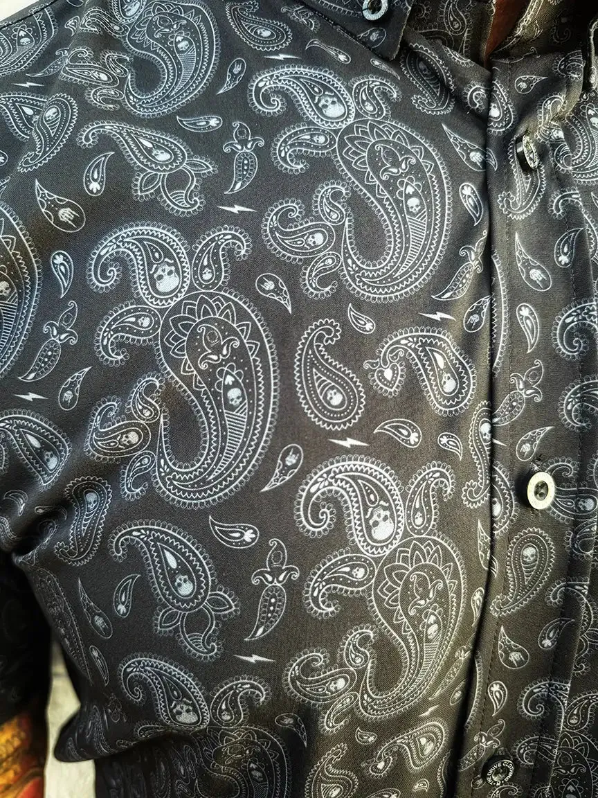 ESSENTIAL PAISLEY BUTTON UP