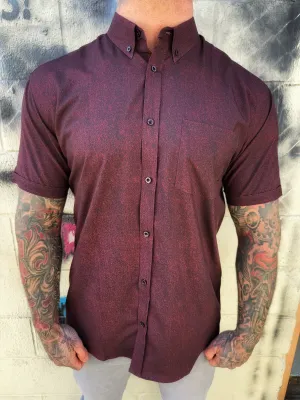 ESSENTIAL RUSTIC RED BUTTON UP