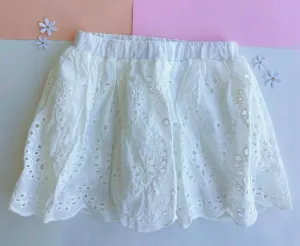 eyelet skort - white