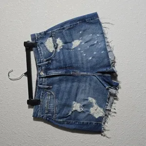 Good American shorts