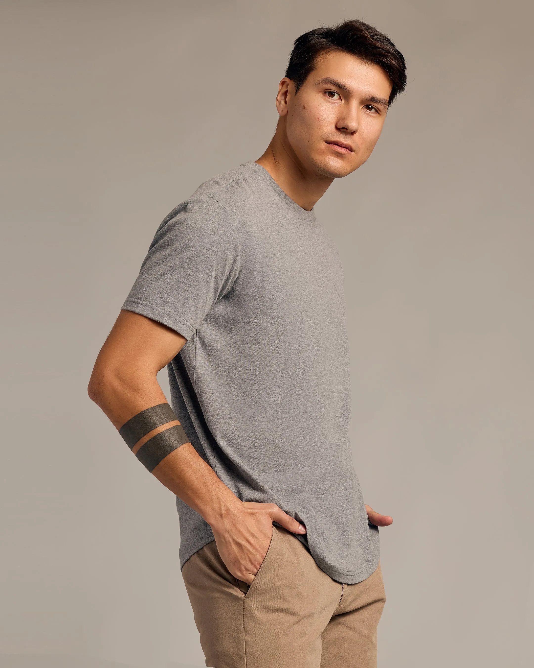 Heather Gray Short Sleeve Curved Hem Crew