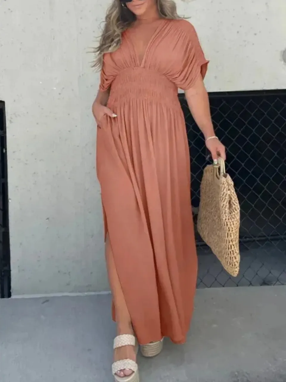 Isabella – Elegant Maxi Dress for Women