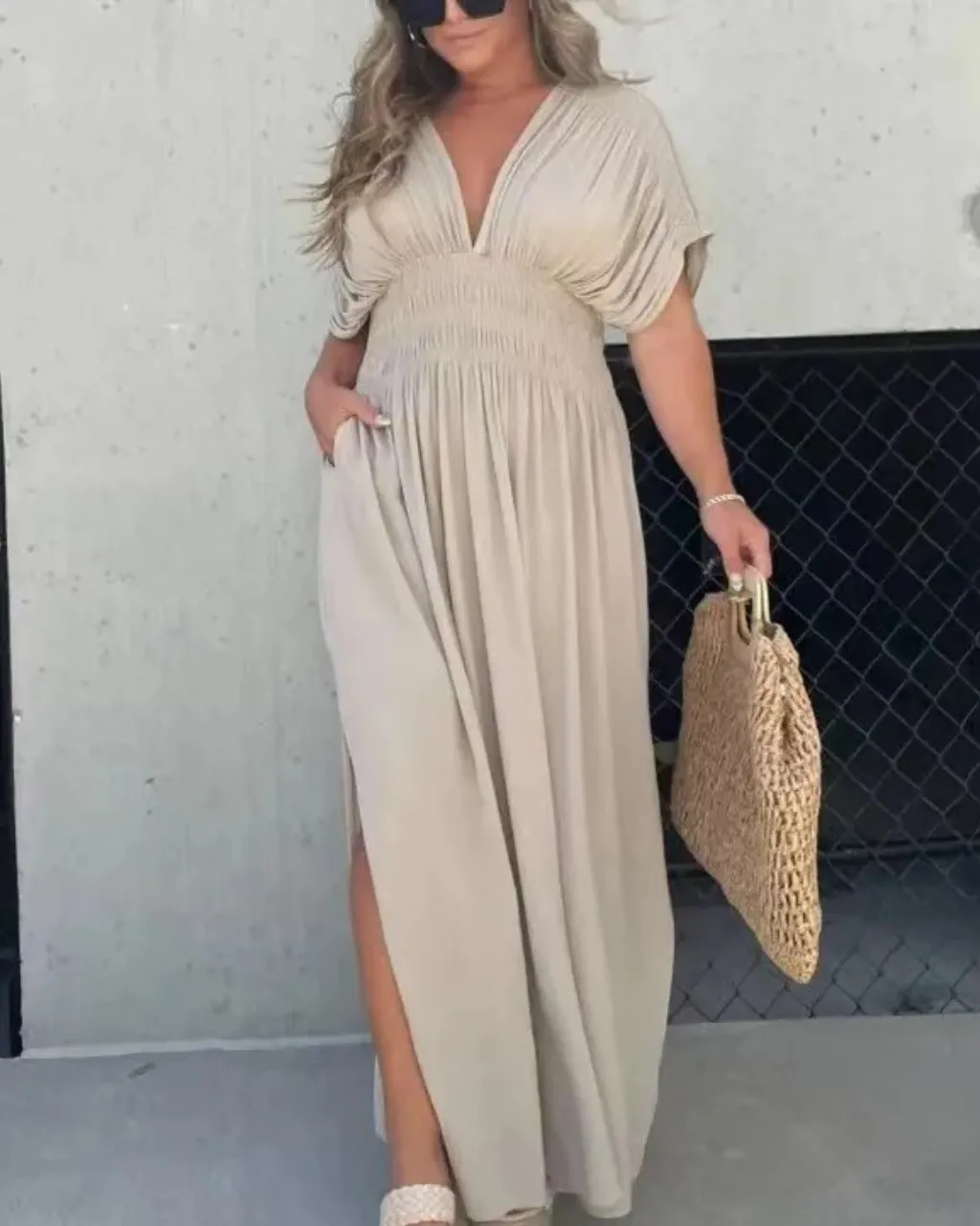 Isabella – Elegant Maxi Dress for Women