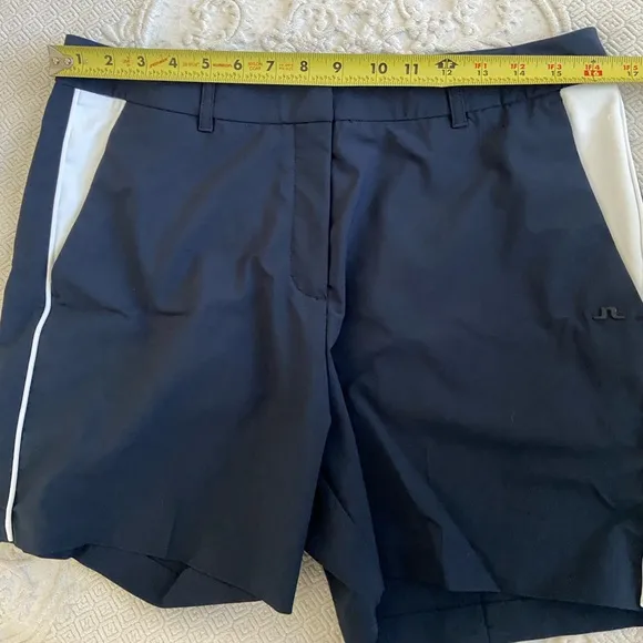 J. Lindeberg Gwen Golf Shorts Navy   White Athletic Shorts