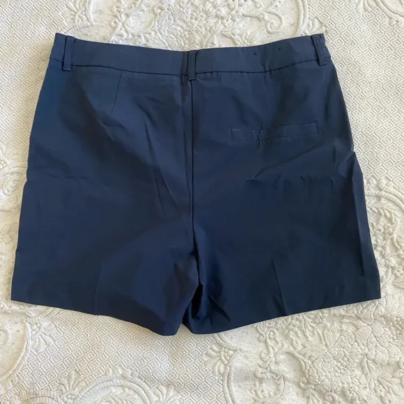J. Lindeberg Gwen Golf Shorts Navy   White Athletic Shorts