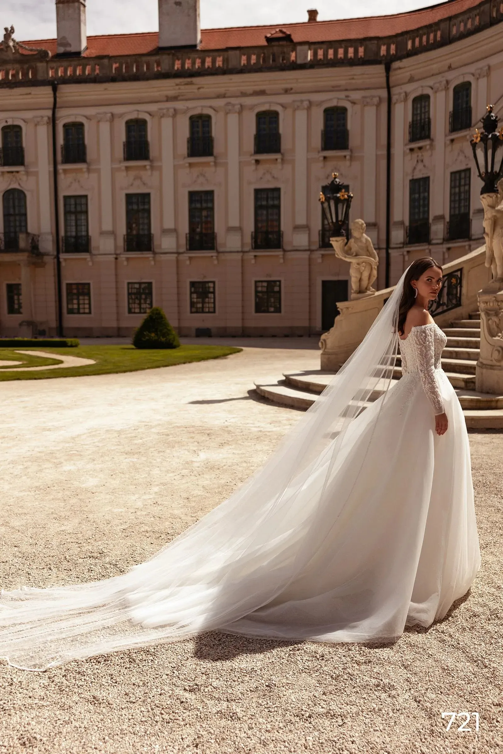 Lace Appliques Wedding Dress Modest Long Sleeve Bridal Gown Customized Elegant A-line Tulle Dresses For Bride