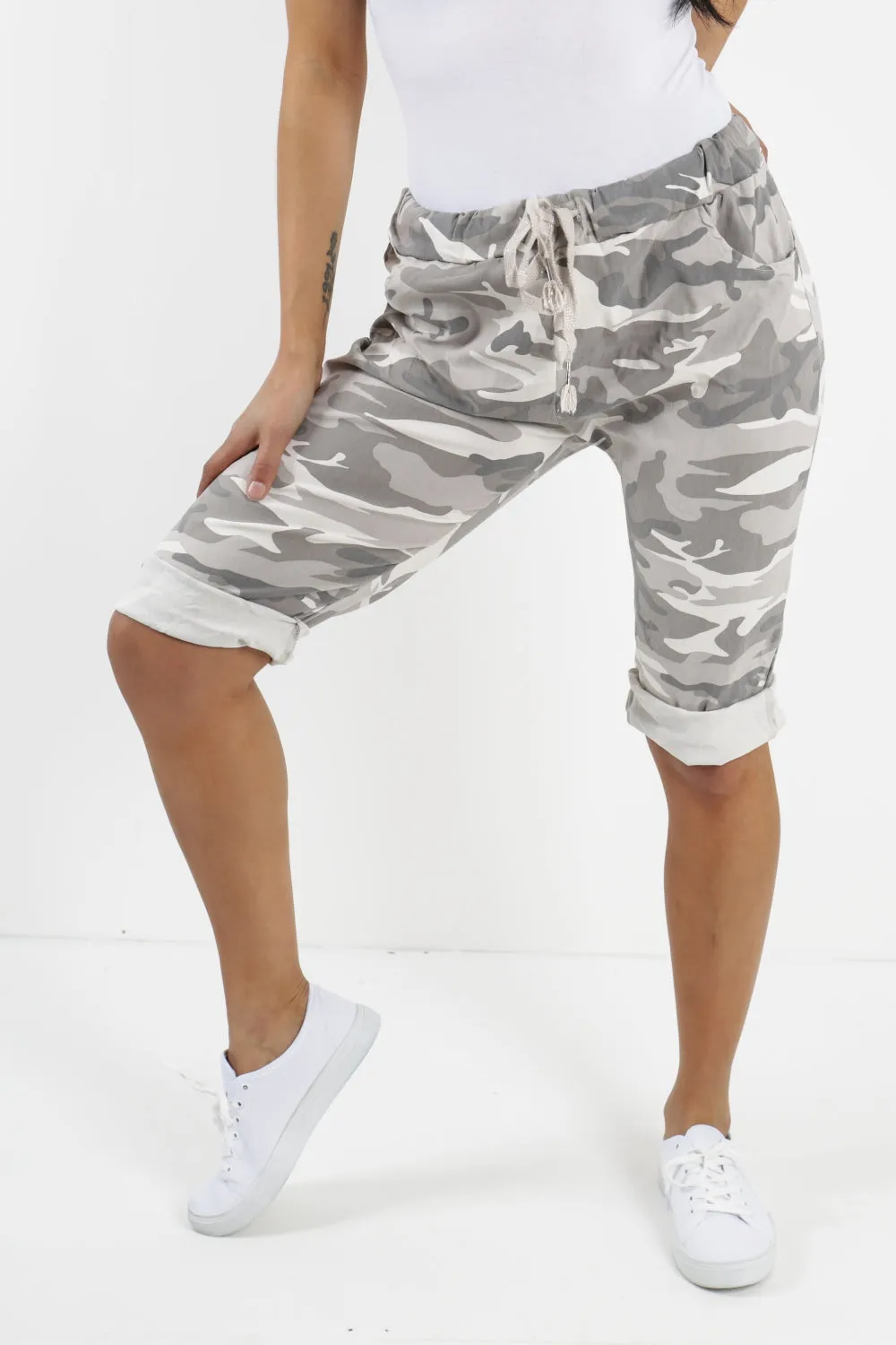 Ladies Italian Stretch Shorts Women's camouflage Plain Magic Comfy Lagenlook Hot Pants 8-22