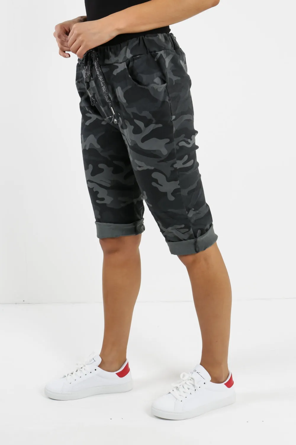 Ladies Italian Stretch Shorts Women's camouflage Plain Magic Comfy Lagenlook Hot Pants 8-22