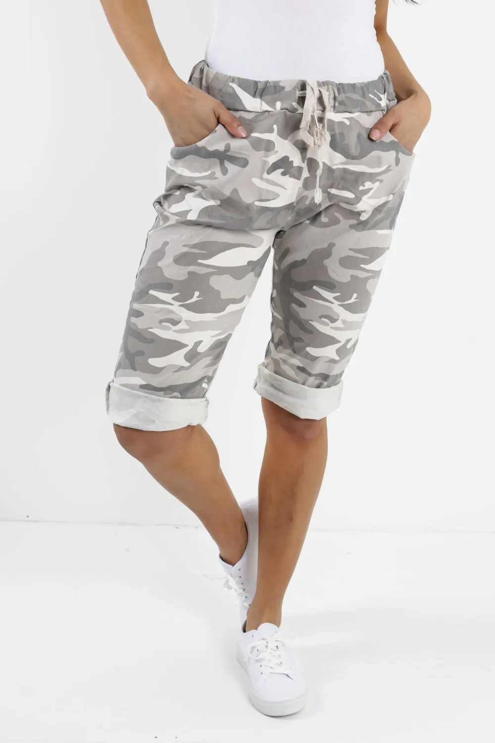 Ladies Italian Stretch Shorts Women's camouflage Plain Magic Comfy Lagenlook Hot Pants 8-22