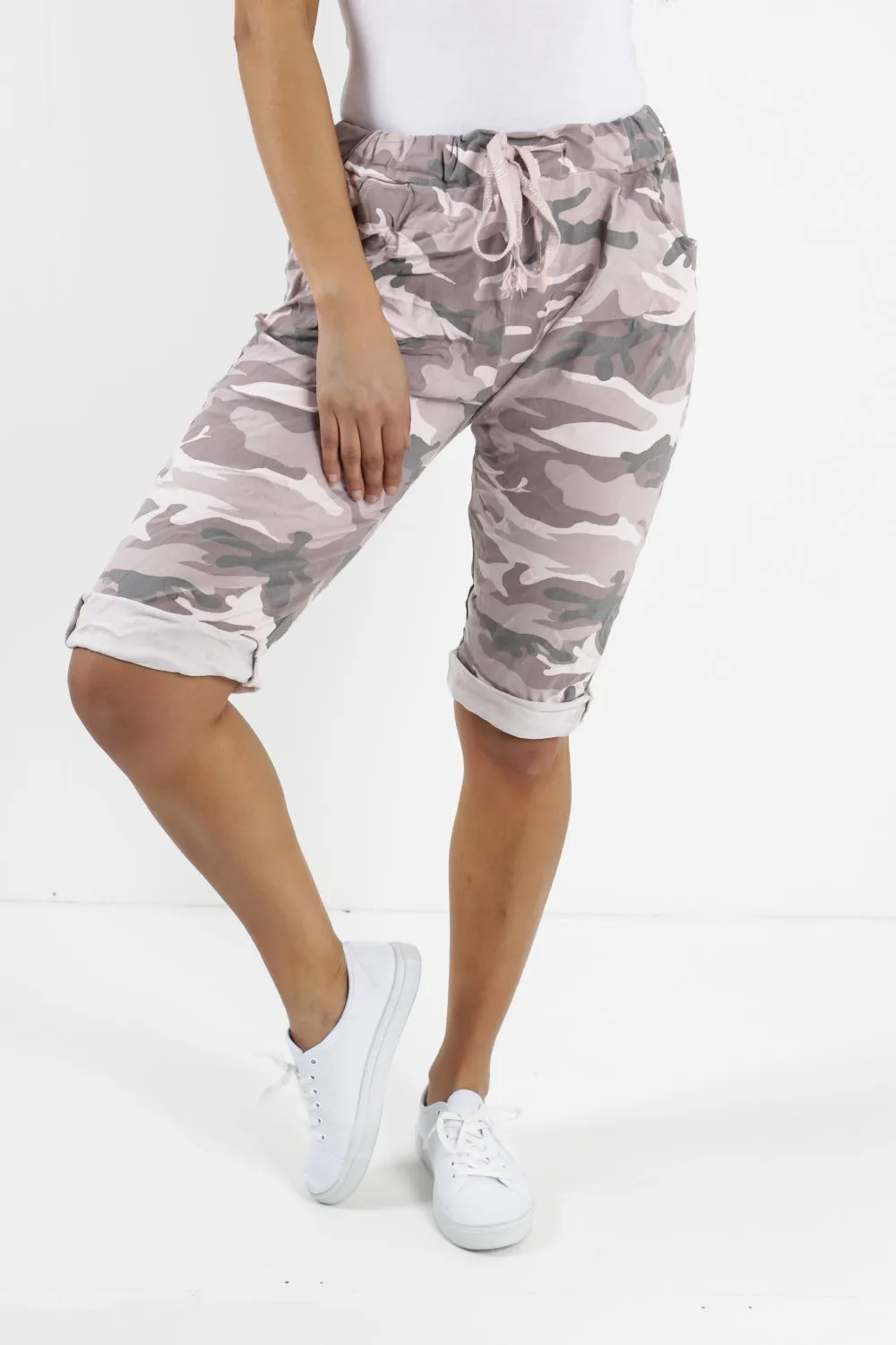Ladies Italian Stretch Shorts Women's camouflage Plain Magic Comfy Lagenlook Hot Pants 8-22