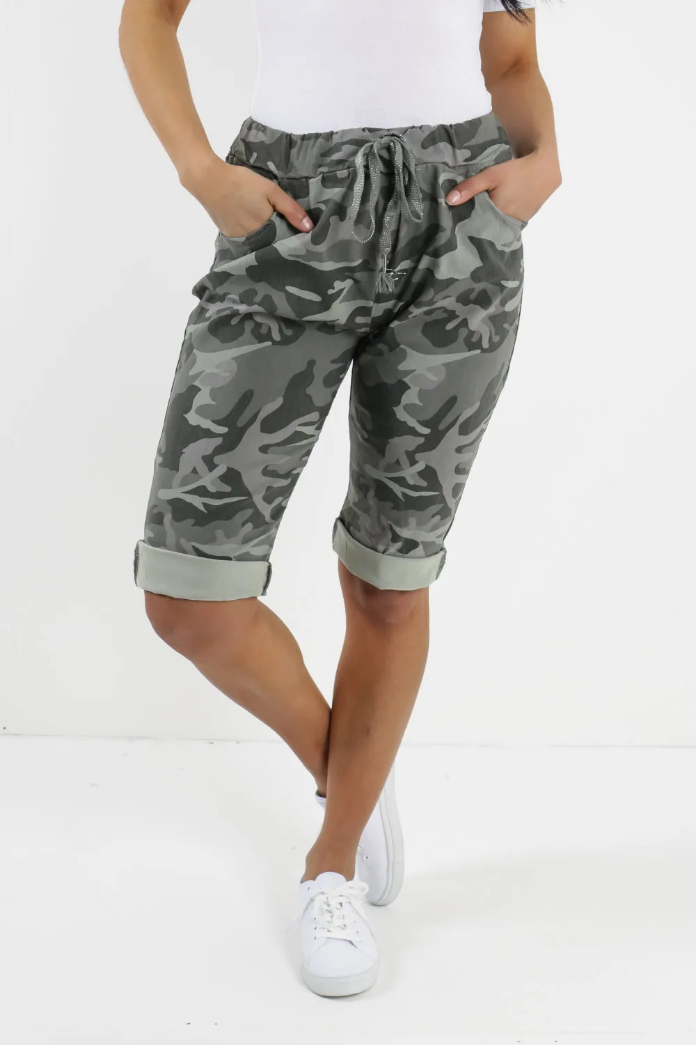 Ladies Italian Stretch Shorts Women's camouflage Plain Magic Comfy Lagenlook Hot Pants 8-22