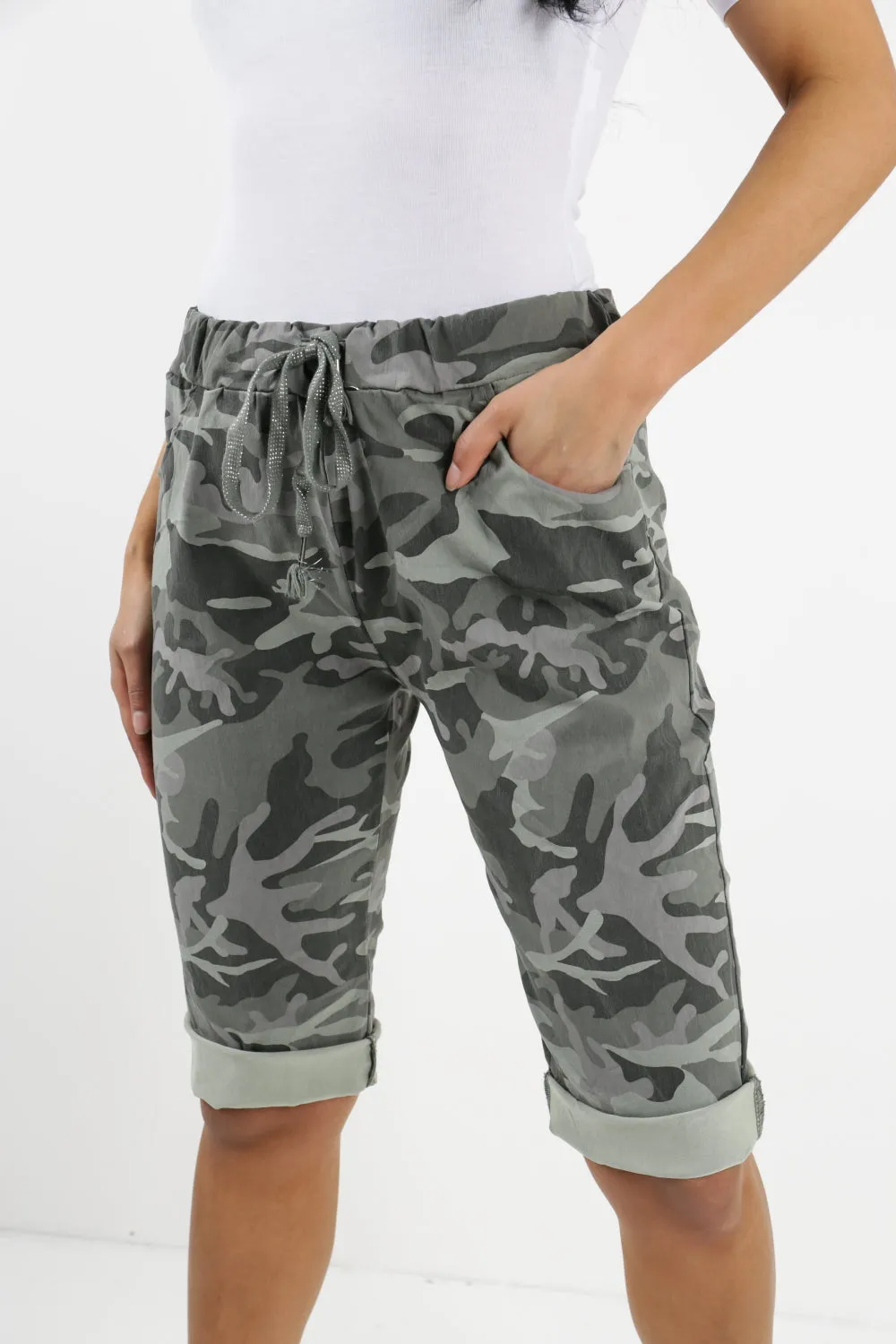 Ladies Italian Stretch Shorts Women's camouflage Plain Magic Comfy Lagenlook Hot Pants 8-22