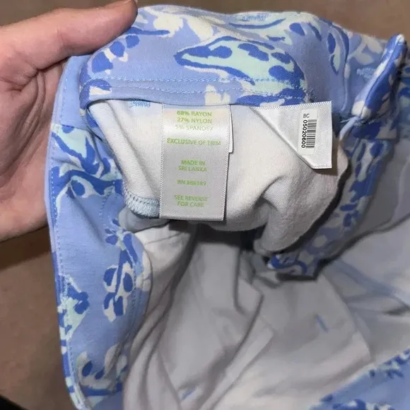 Lilly Pulitzer Turtle Stretch Callahan Shorts
