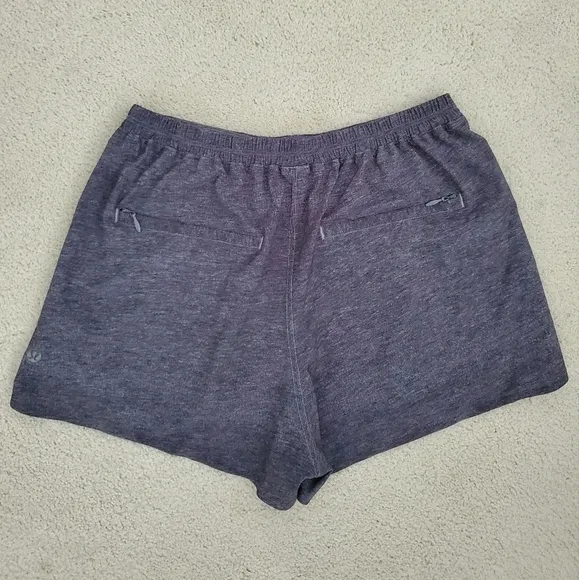 Lululemon &amp;go Endeavor Shorts in Heathered Gray sz4