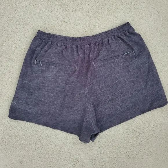 Lululemon &amp;go Endeavor Shorts in Heathered Gray sz4