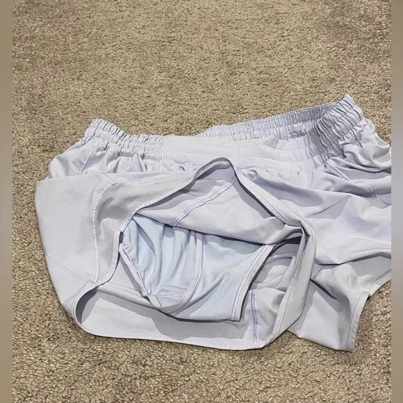 Lululemon Hotty Hot Low Rise Shorts