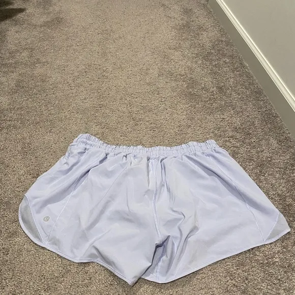 Lululemon Hotty Hot Low Rise Shorts