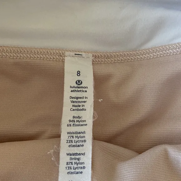 Lululemon Speed Short *2-way Stretch 2.5&quot; in White