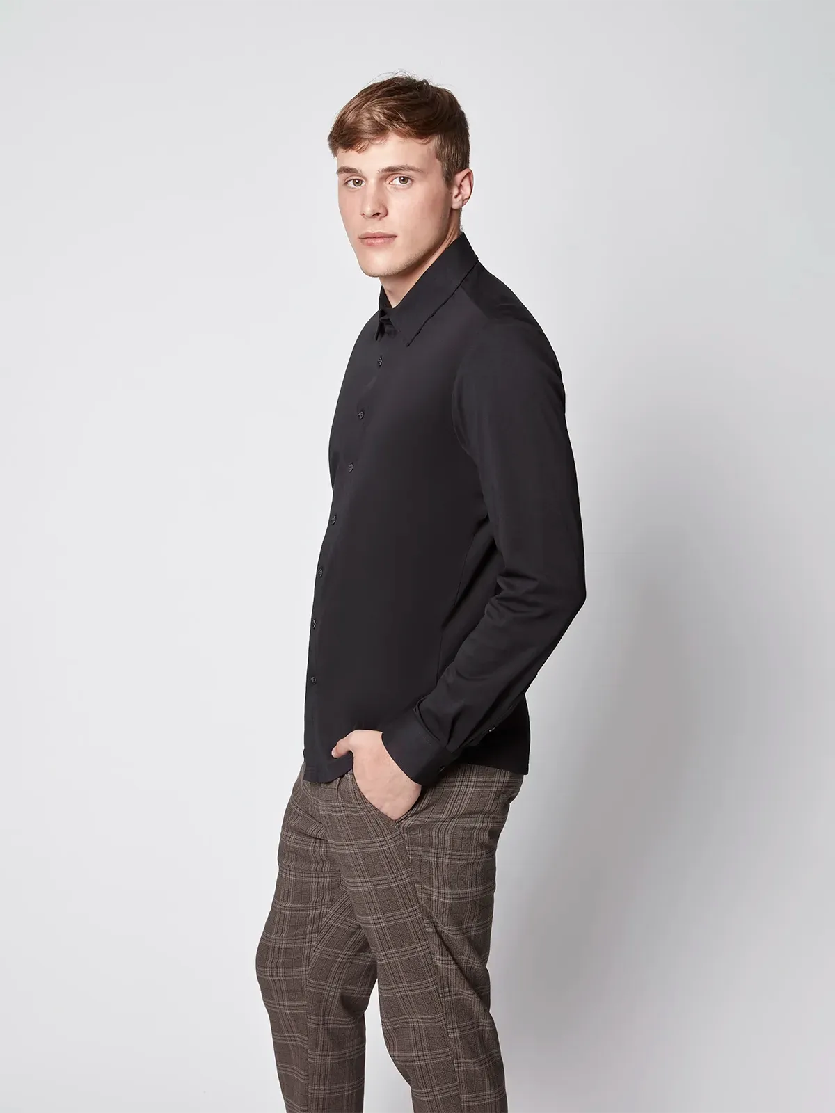 Men's 24/7 Button-up Shirt