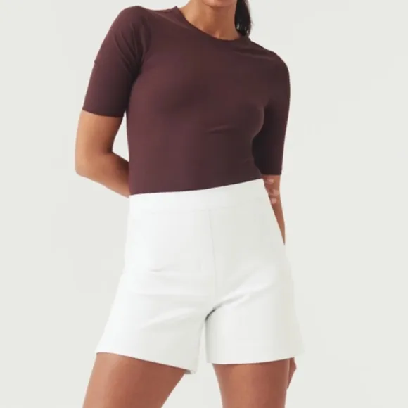 NEW Spanx On the Go Ultimate Opacity Classic White Shorts