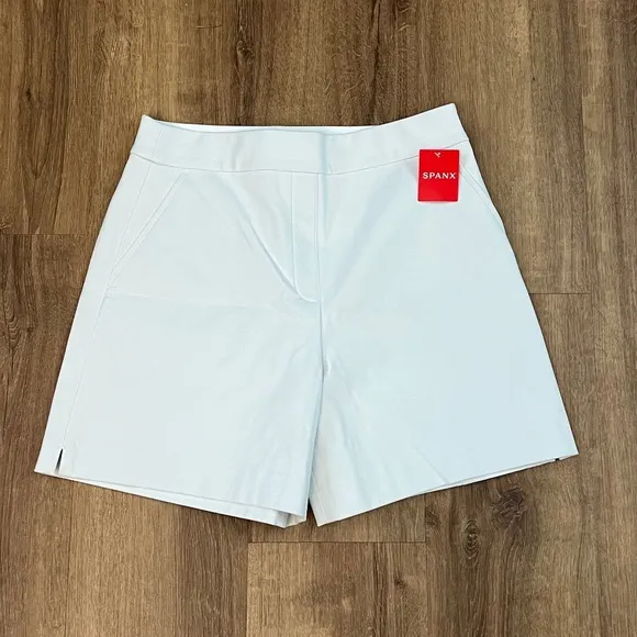 NEW Spanx On the Go Ultimate Opacity Classic White Shorts