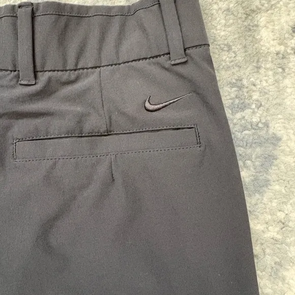NWOT Nike Women's Dri-FIT Victory 5&quot; Golf Shorts, Women’s SZ Small.