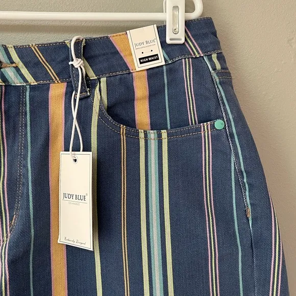 NWT Judy Blue Striped High-Rise Frayed Shorts