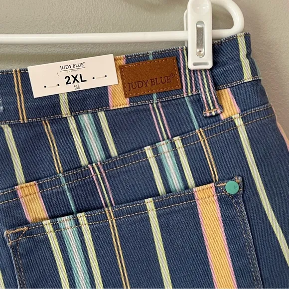 NWT Judy Blue Striped High-Rise Frayed Shorts
